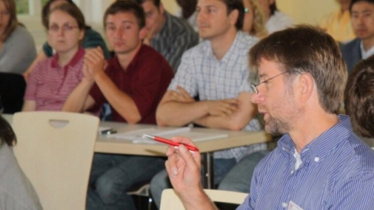 Prof. Bernhard Hube.