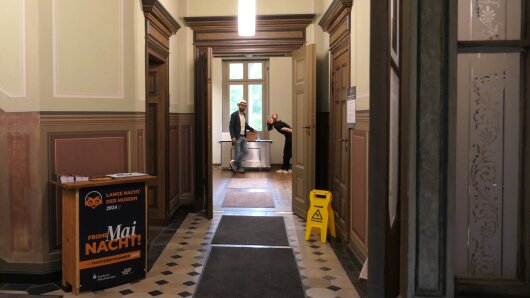 Falko Bögelein und Hannah Hollweck beim Aufbau der LNDM 2024