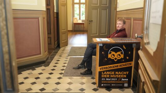 Kustos Thomas Bach begrüßte die Gäste der LNDM 2025.