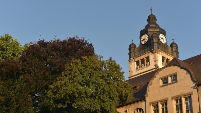 Universitätshauptgebäude