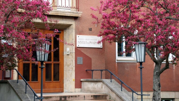 Gebäude Lehrstuhl Pharmazeutische Biologie